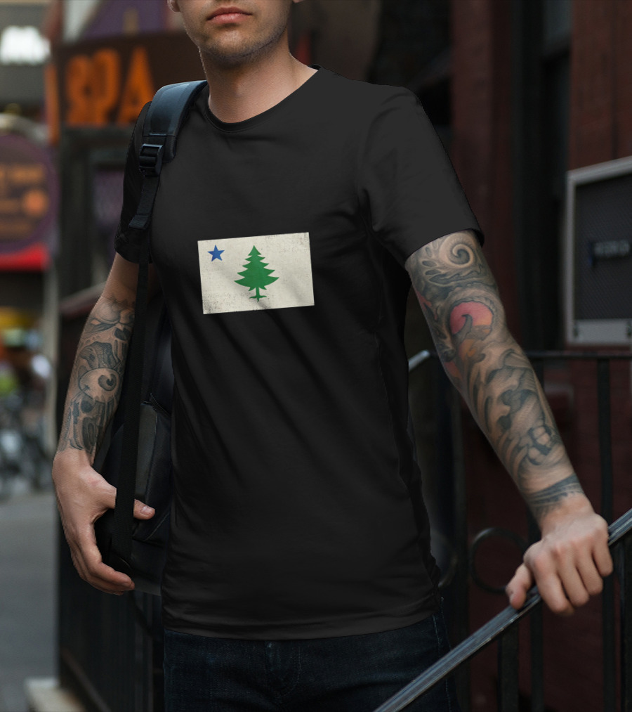 Maine Flag Vintage Pine Tree Star T-Shirt