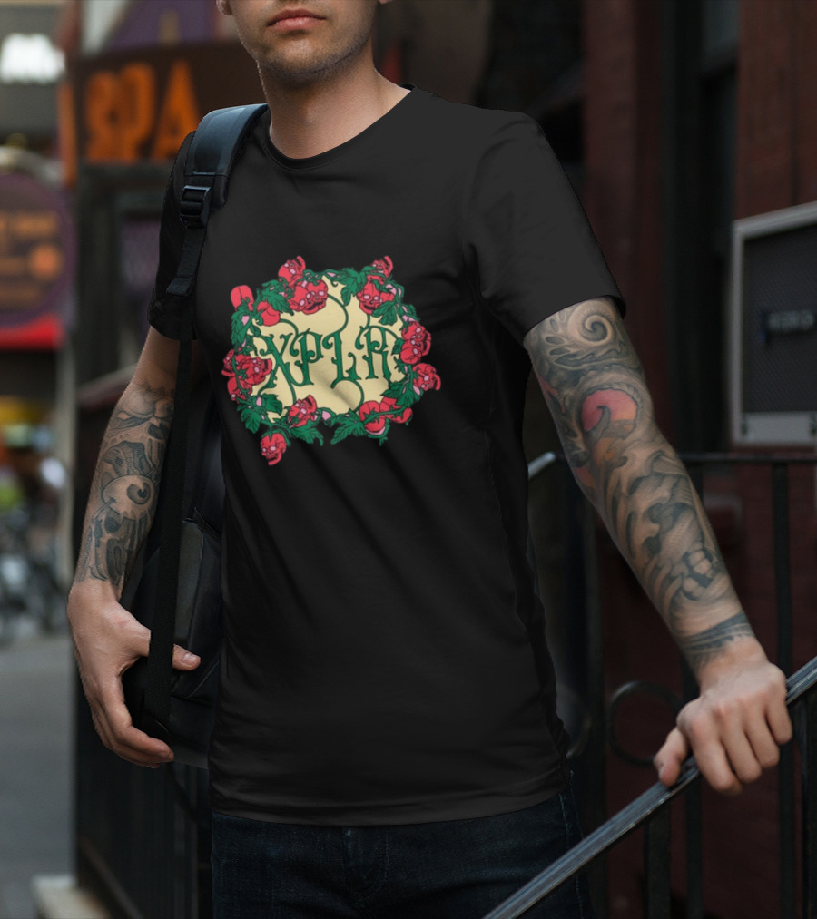 Shopxplr Skull Wreath XPLR Floral Skull T-Shirt