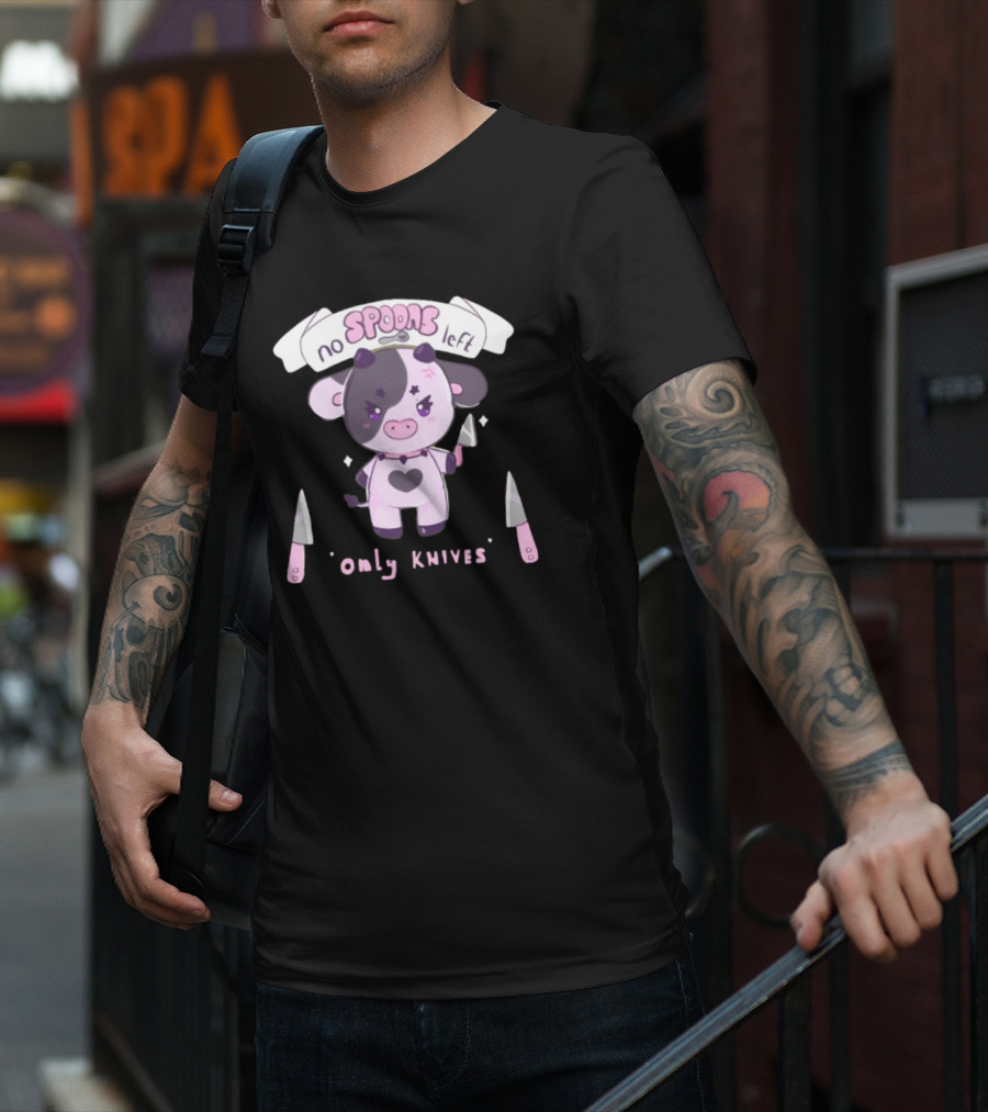 No Spoons Left Only Knives Cute Cow Holding Knife T-Shirt