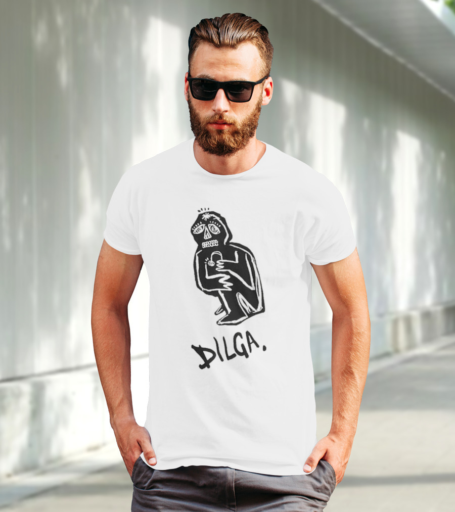 DILGA Boxy Character Holding Lock T-Shirt