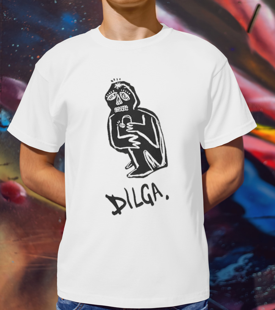 DILGA Boxy Character Holding Lock T-Shirt