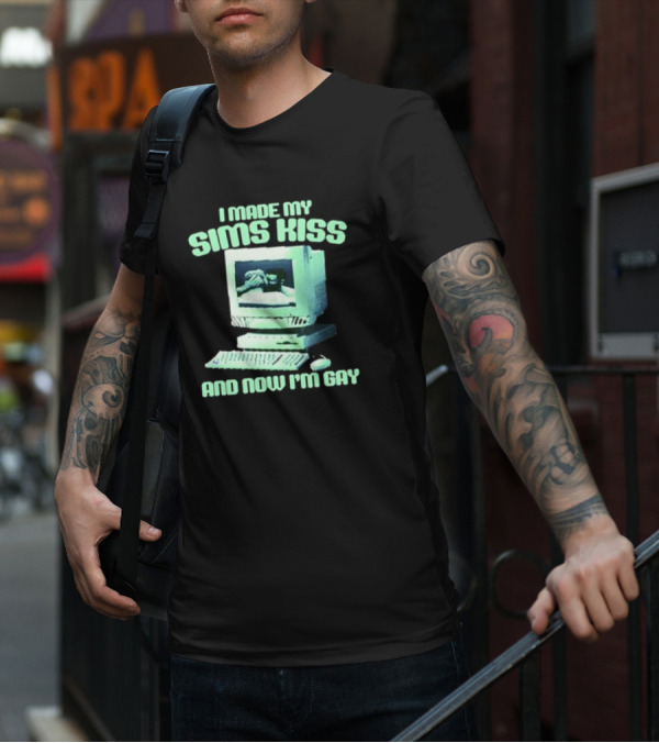 I Made My Sims Kiss And Now I'm Gay Retro Computer Nostalgia T-Shirt