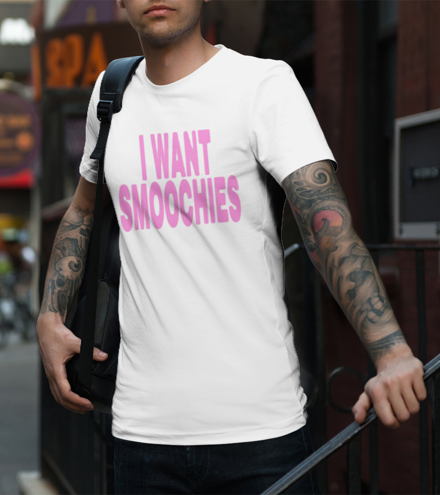Ashnikko I Want Smoochies Pink Text Bold Style T-Shirt