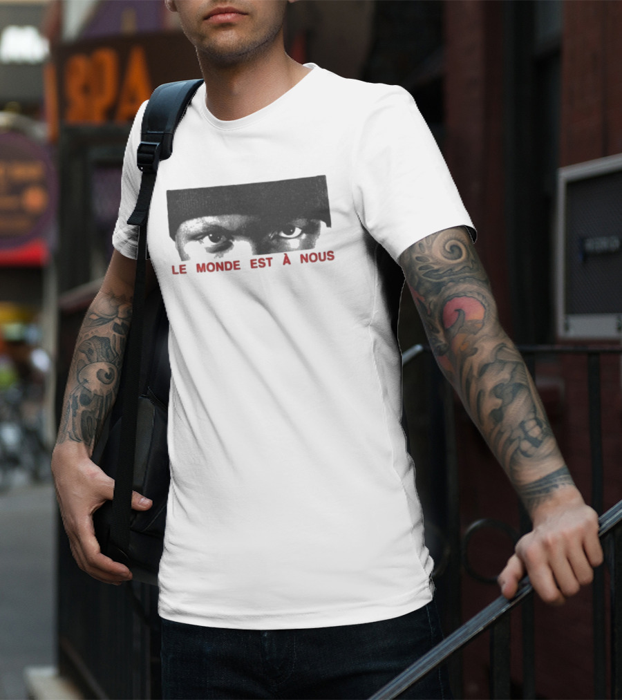 Le Monde Est A Nous Scrt Eyes Mysterious Gaze Beanie Style T-Shirt