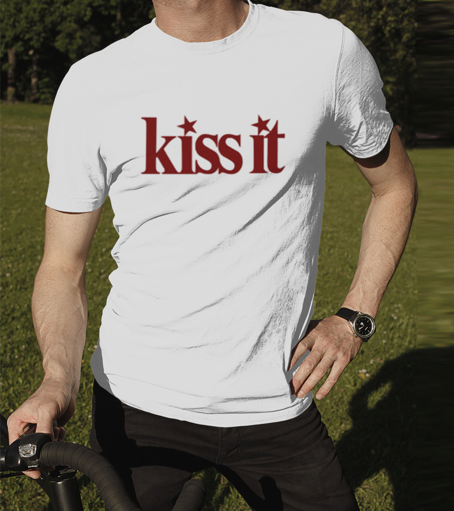 Renee Rapp Kiss It Starry Red Text T-Shirt