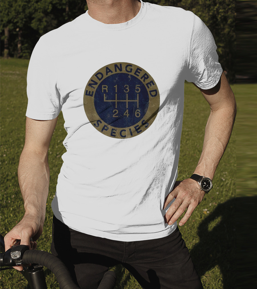 Endangered Species R 135246 Vintage Gear Shift Emblem T-Shirt