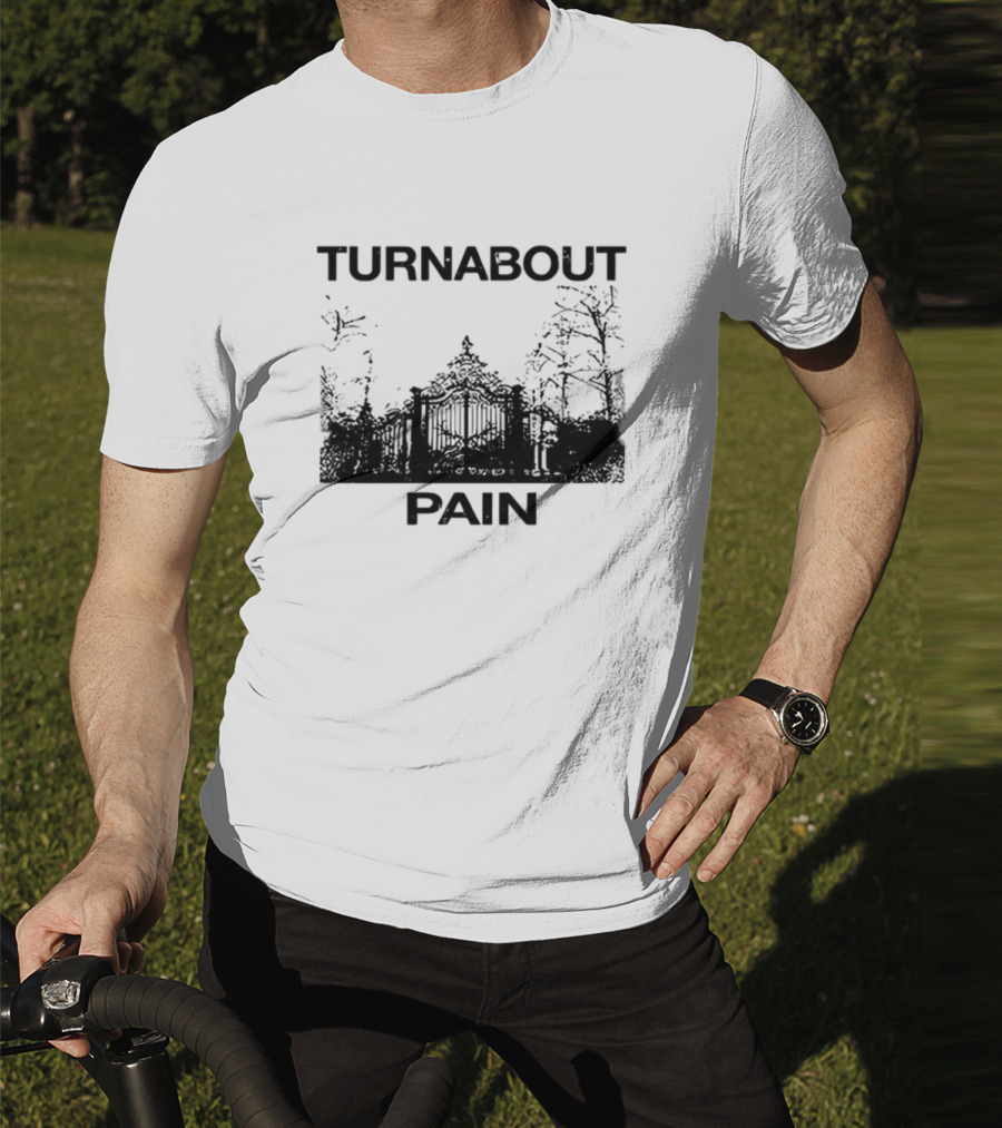 Turnabout Mansion Haunted Forest Scene T-Shirt
