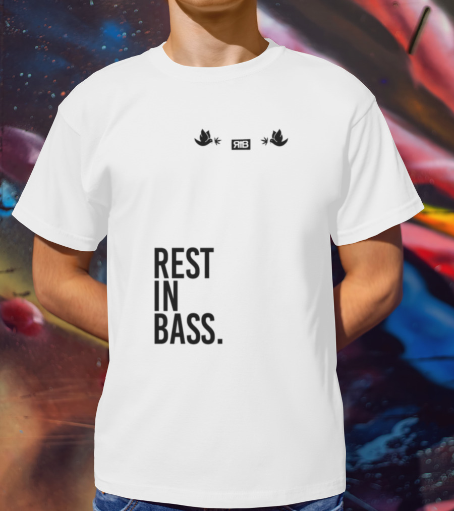 Rest In Bass Che Flying High Peace Symbol Headphones Star Elements T-Shirt