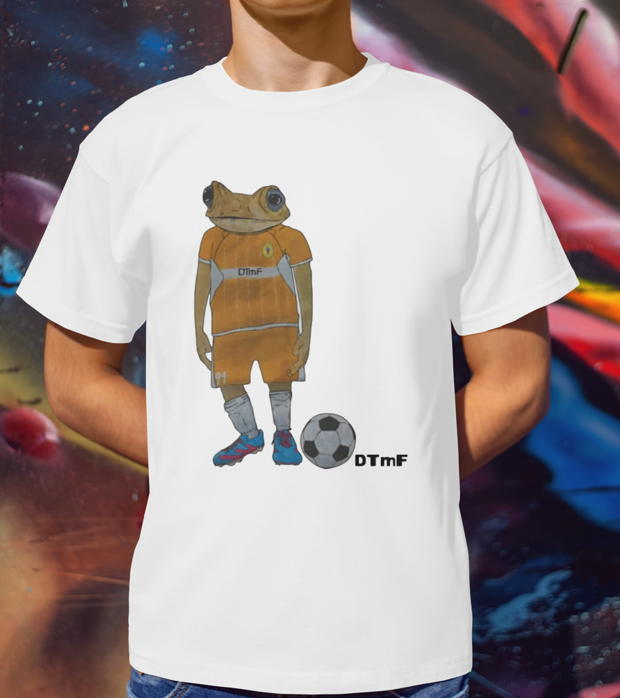 Dtmf 91 Frog Soccer Player With Ball T-Shirt