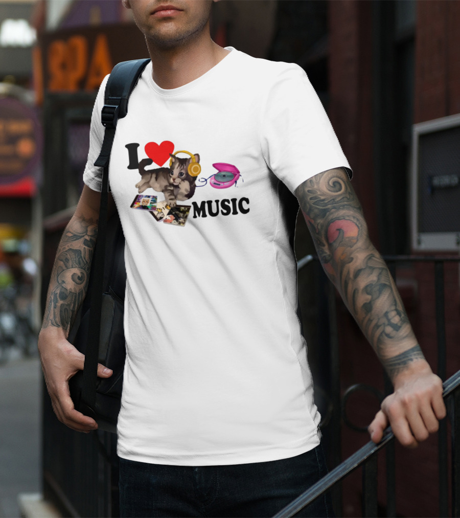 I Love Music Cat Headphones Portable CD Player Cute Cat Photos T-Shirt