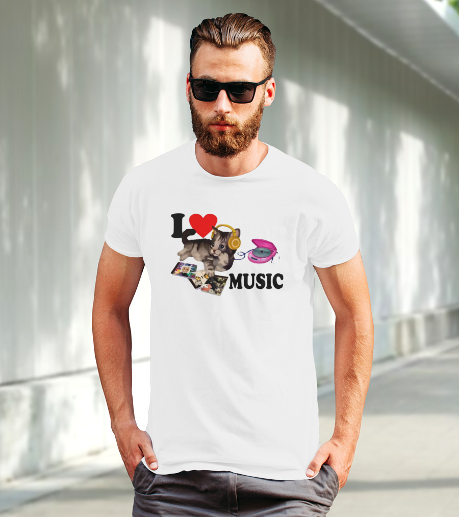 I Love Music Cat Headphones Portable CD Player Cute Cat Photos T-Shirt