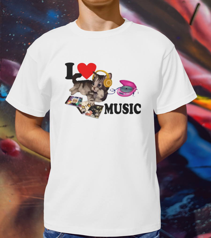 I Love Music Cat Headphones Portable CD Player Cute Cat Photos T-Shirt