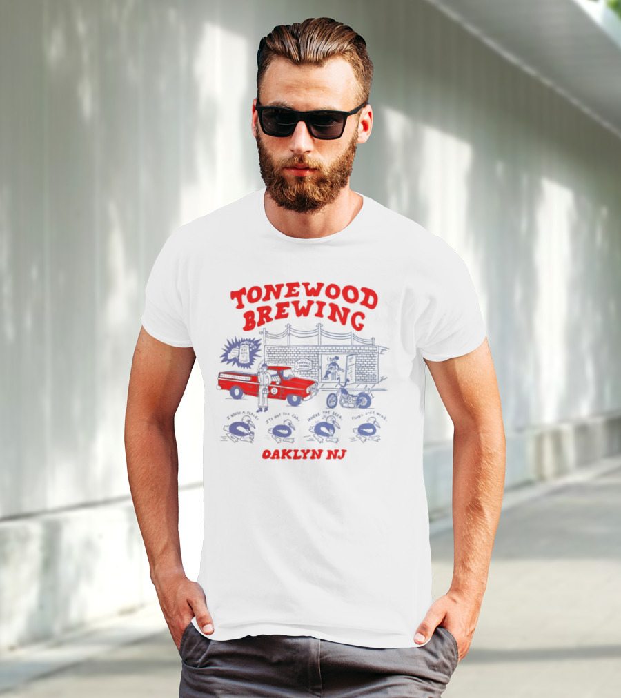 Tonewood Brewing Oaklyn NJ Vintage Car Scene T-Shirt