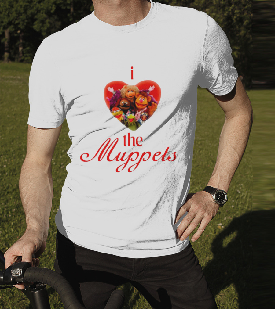 I Love The Muppets Characters Heart Group Image T-Shirt