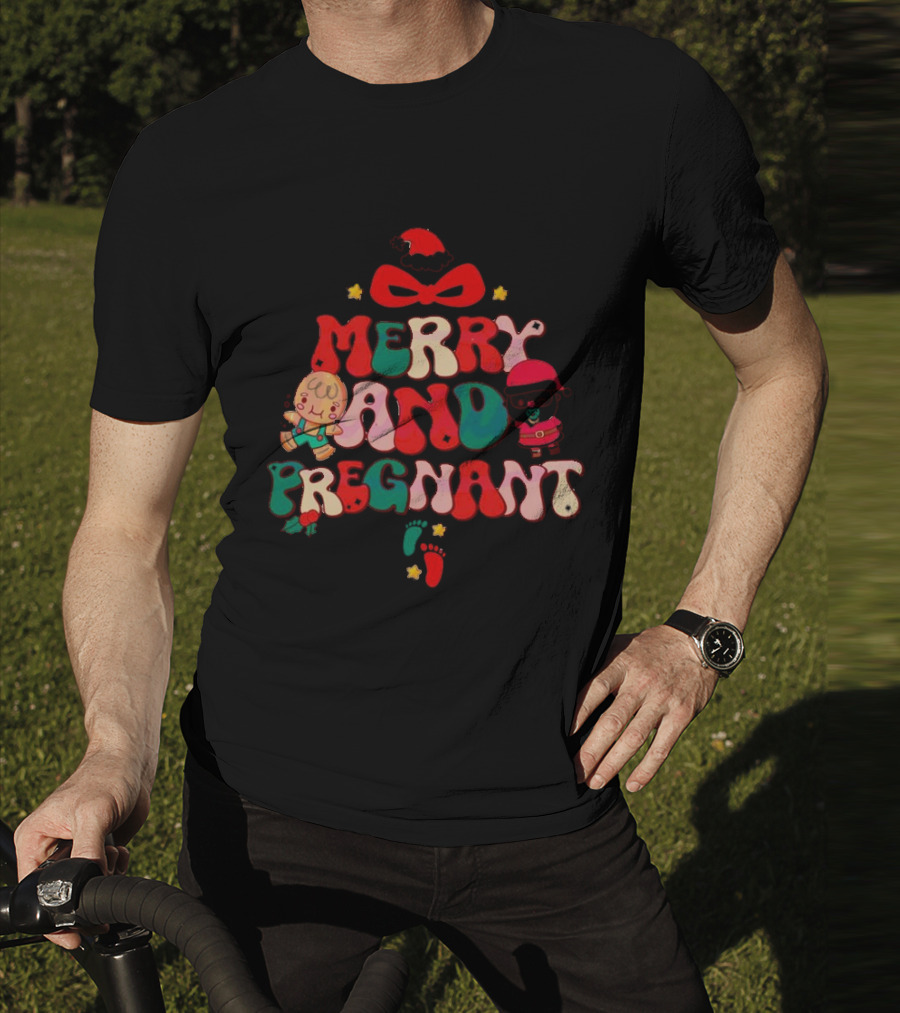 Merry And Pregnant Christmas Tree Baby Reveal With Santa Hat And Gingerbread People T-Shirt