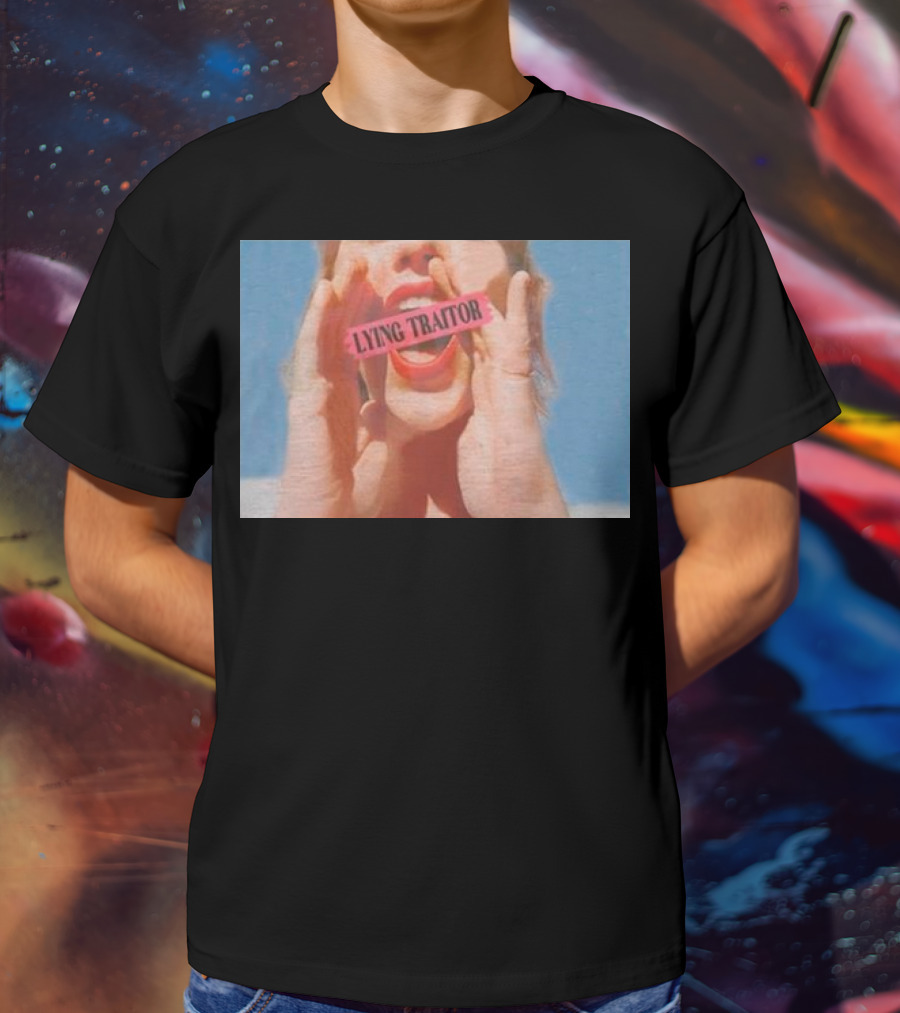 Lying Traitor Shouting Red Lips Hand Gestures T-Shirt