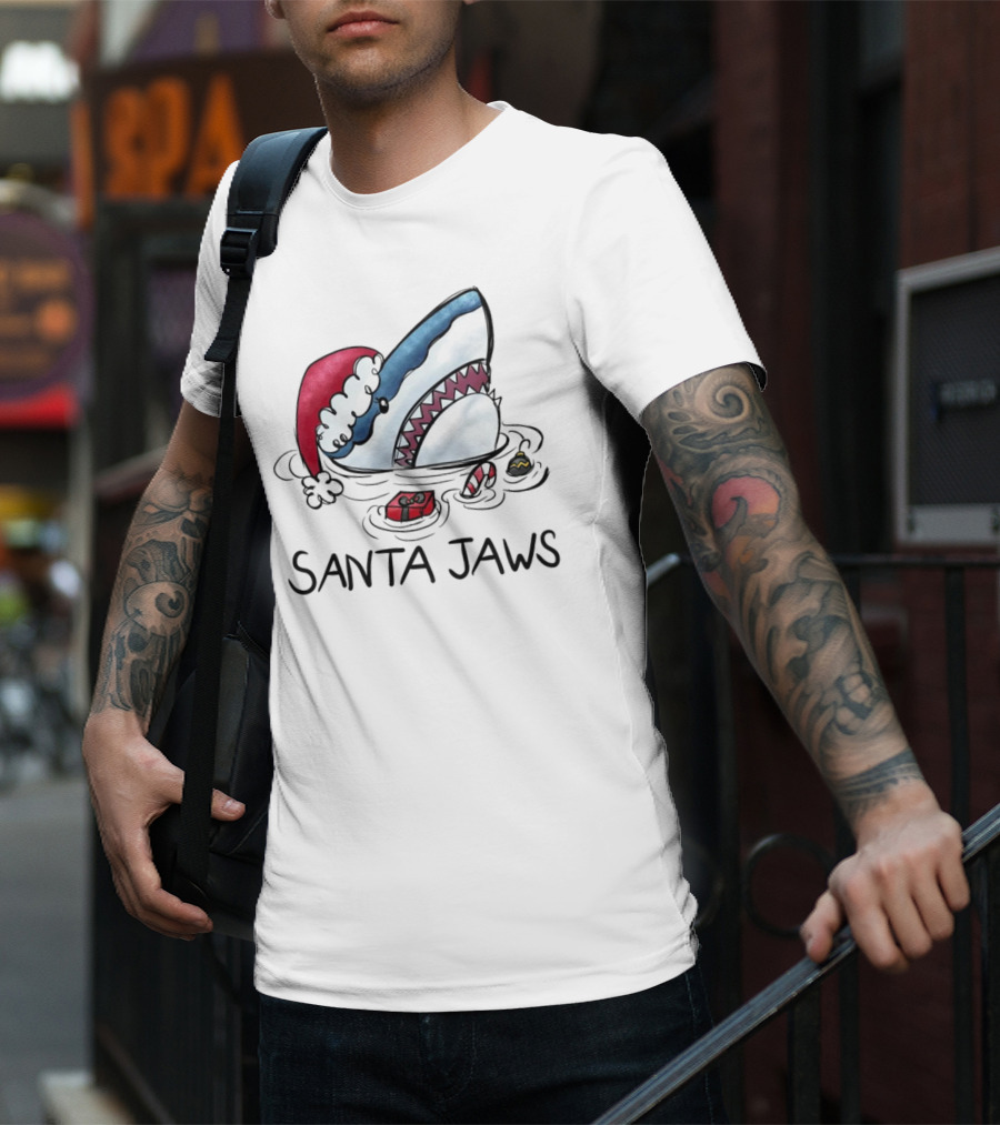 Santa Jaws Funny Shark Christmas T-Shirt