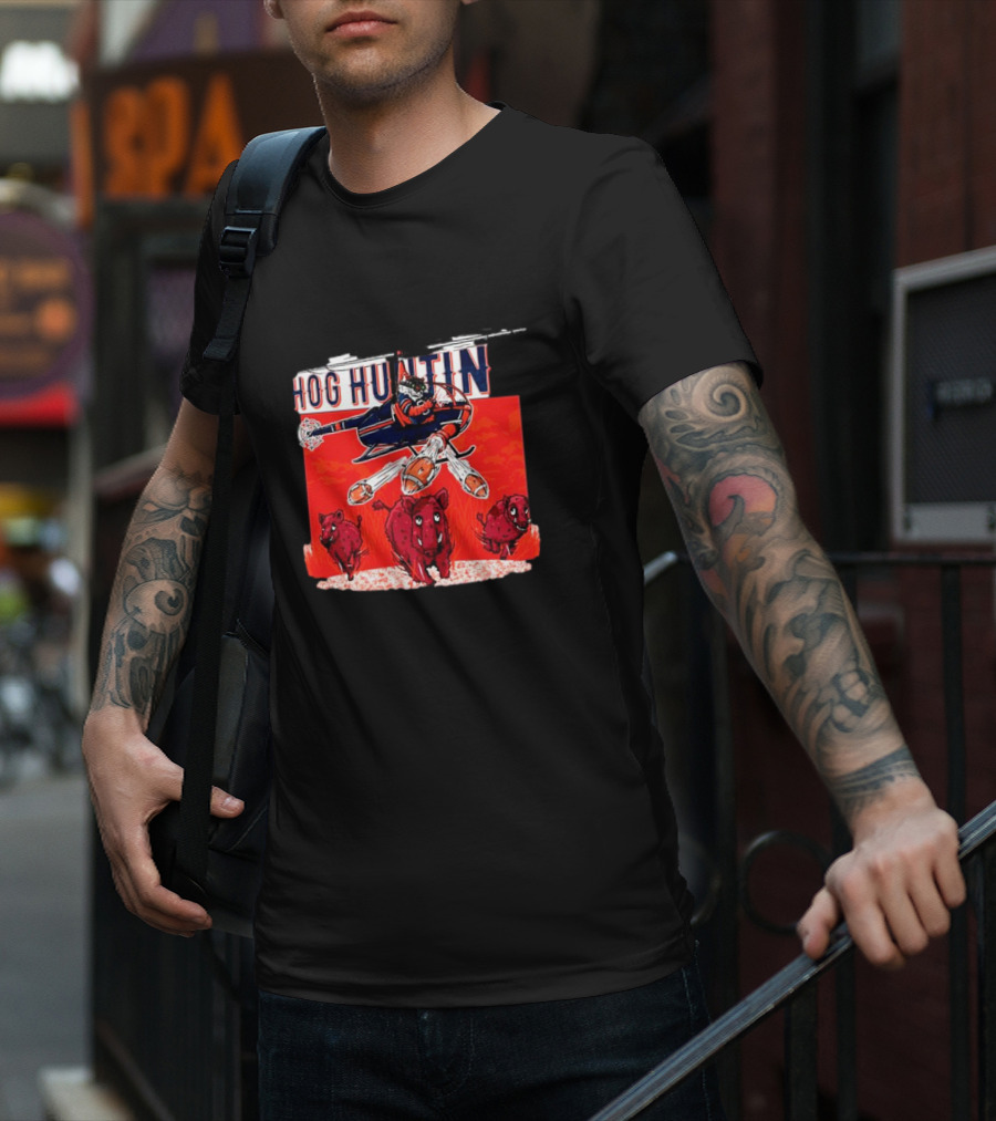Auburn Tigers Hog Huntin Vs. Arkansas Razorbacks Football Showdown T-Shirt