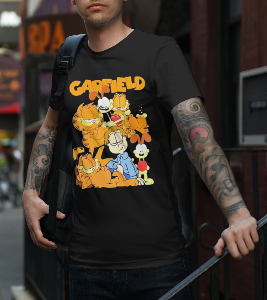 Garfield And Friends Group Character T-Shirt