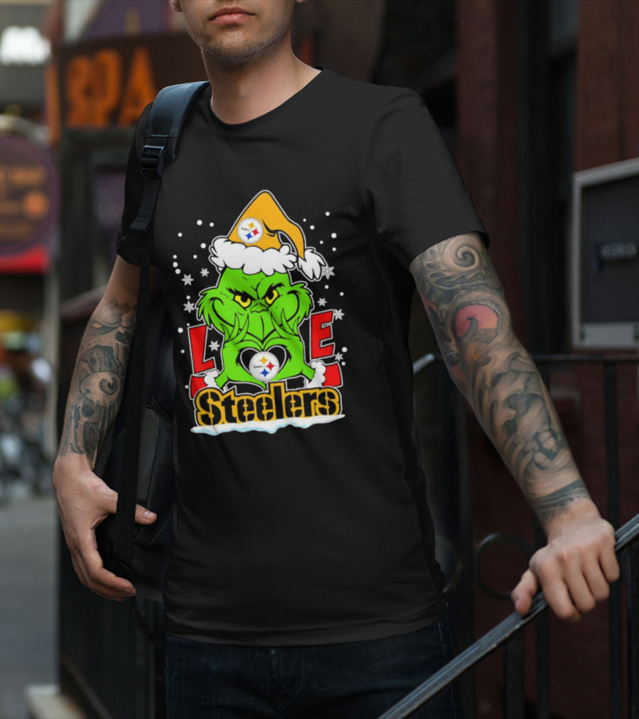 The Grinch Santa Hat Love Pittsburgh Steelers Logo Snowflakes T-Shirt