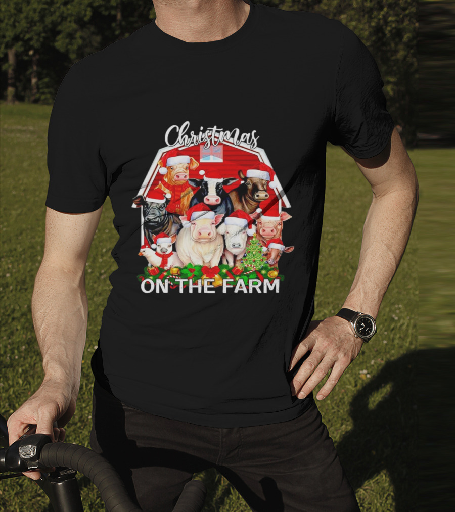 Christmas Animals Santa On The Farm T-Shirt