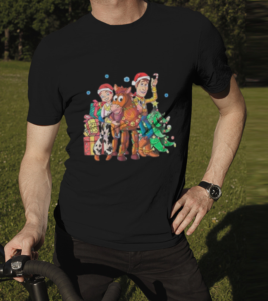 Toy Story Christmas Jessie Woody Bullseye Santa Hats Presents Christmas Tree T-Shirt