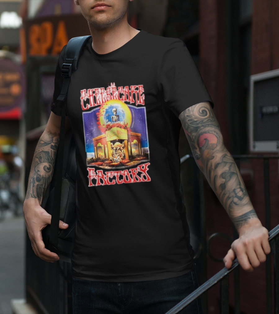 The Cheesecake Factory Grateful Dead Skeleton Cosmic Scene T-Shirt