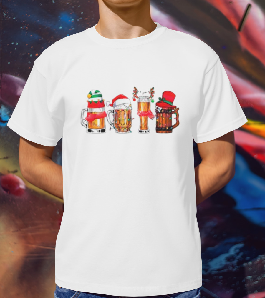 Christmas Beer Mugs Santa Hat And Holiday Decorations T-Shirt