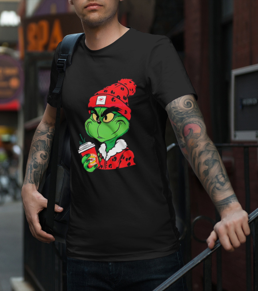 Grinch Leopard Kansas City Chiefs Coffee Beanie T-Shirt