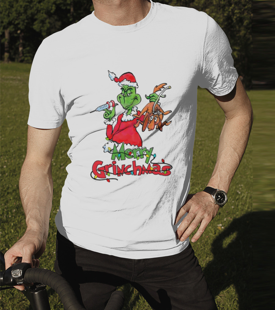 Merry Grinchmas Nurse Christmas Grinch With Syringe And Reindeer Dog T-Shirt