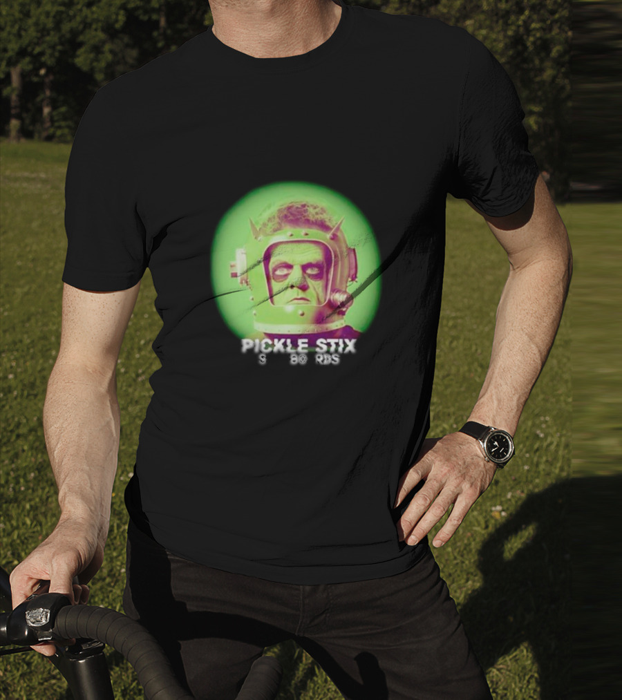 Pickle Stix Surfboards Spaceman Retro Sci-Fi Helmet T-Shirt