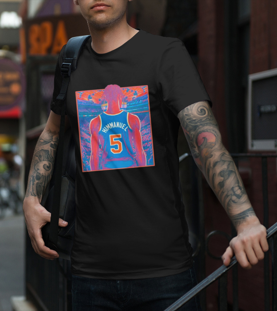 Immanuel Quickley Number 5 New York Knicks Vibrant Basketball Arena Scene T-Shirt