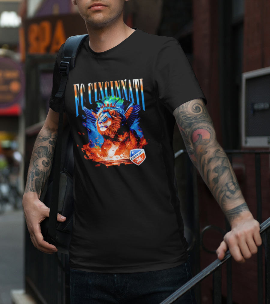 FC Cincinnati Winged Lion Fiery Crest T-Shirt
