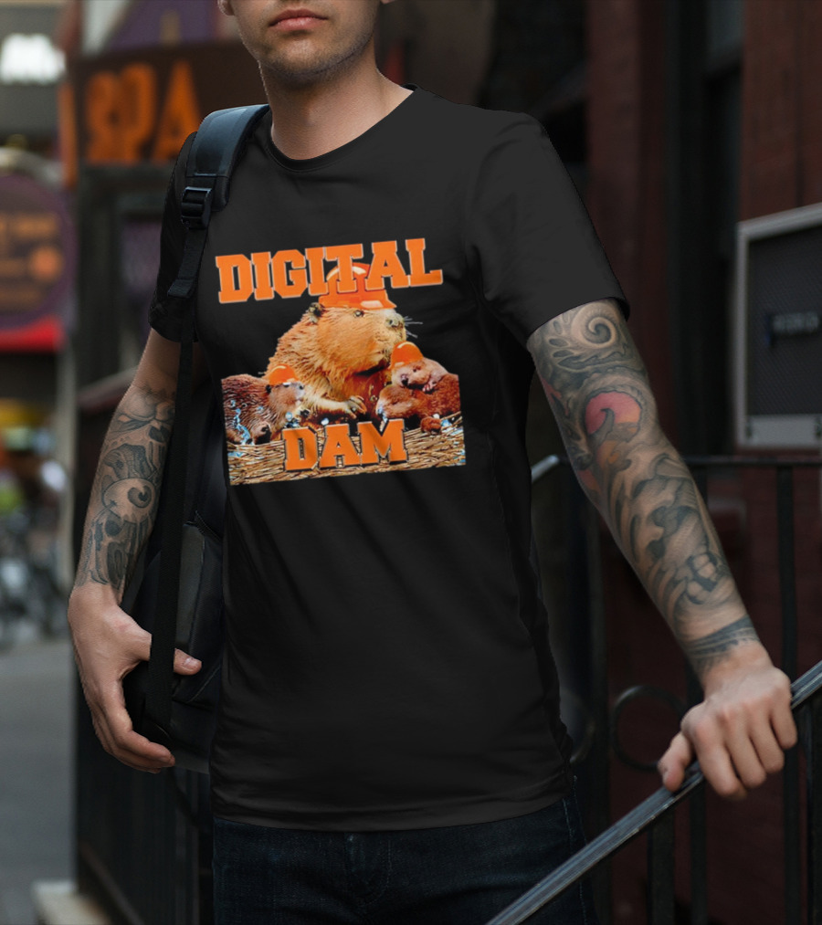 DIGITAL DAM BEAVER WITH HARD HATS T-Shirt