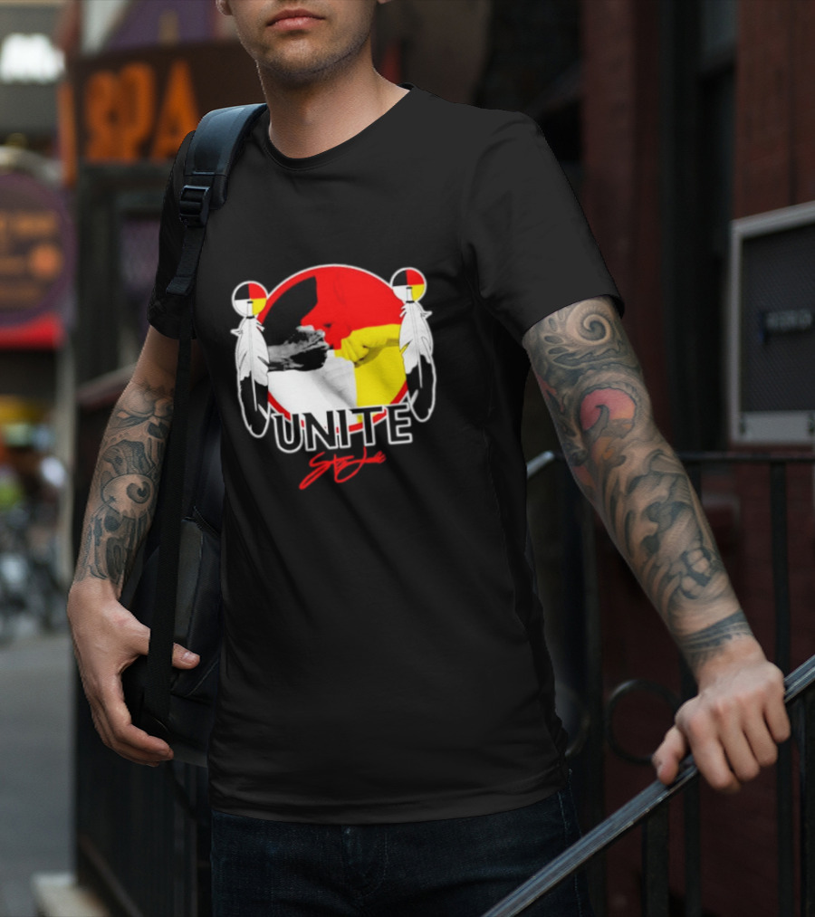 UNITE Style Native American Feathers Colorful Unity T-Shirt