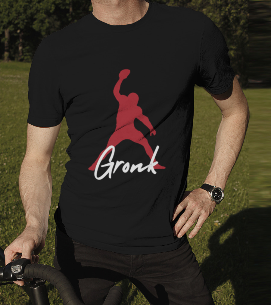 Gronk Iconic Spike Silhouette Forever T-Shirt
