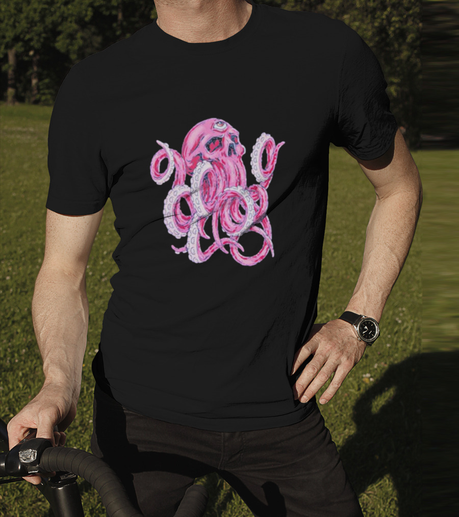 Deep Dark And Dangerous Ddd Red Octopus Skull Alien Tentacles T-Shirt