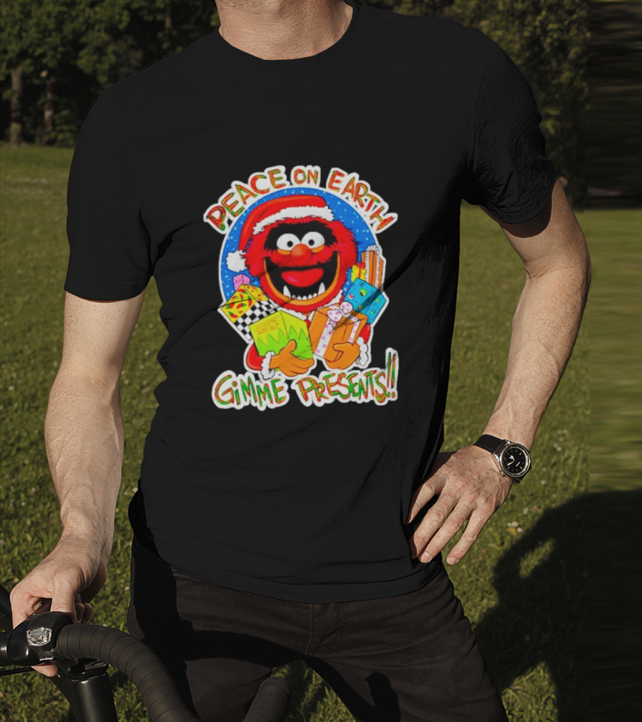 Peace On Earth Gimme Presents Muppets Santa T-Shirt