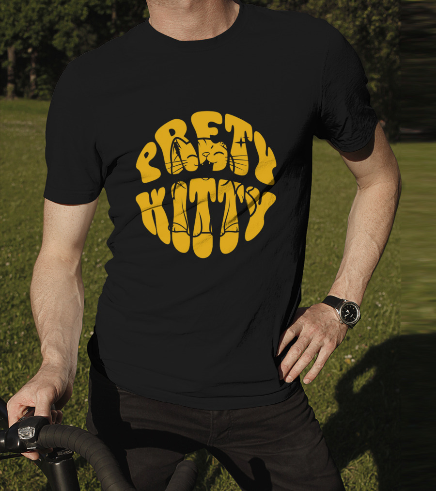 Pretty Kitty Cute Happy Cat Yellow Retro T-Shirt