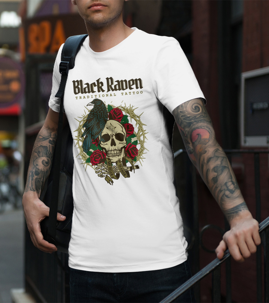 Black Raven Traditional Tattoo Skull Roses Thorns T-Shirt