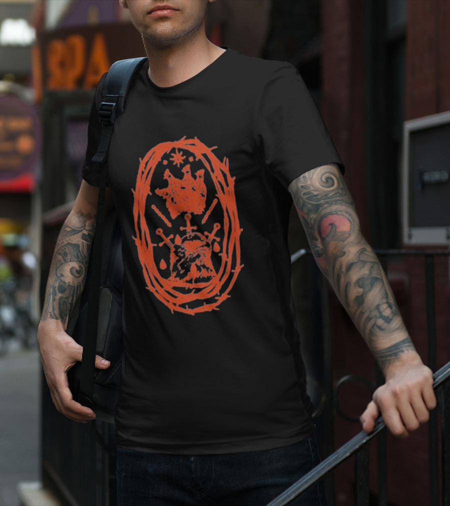 Ideologie Not Your Empire Crown Star Sword Motif T-Shirt