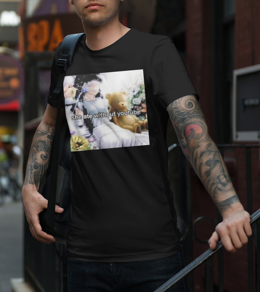 She Ate Without YouTube Floral Teddy Bear Aesthetic T-Shirt