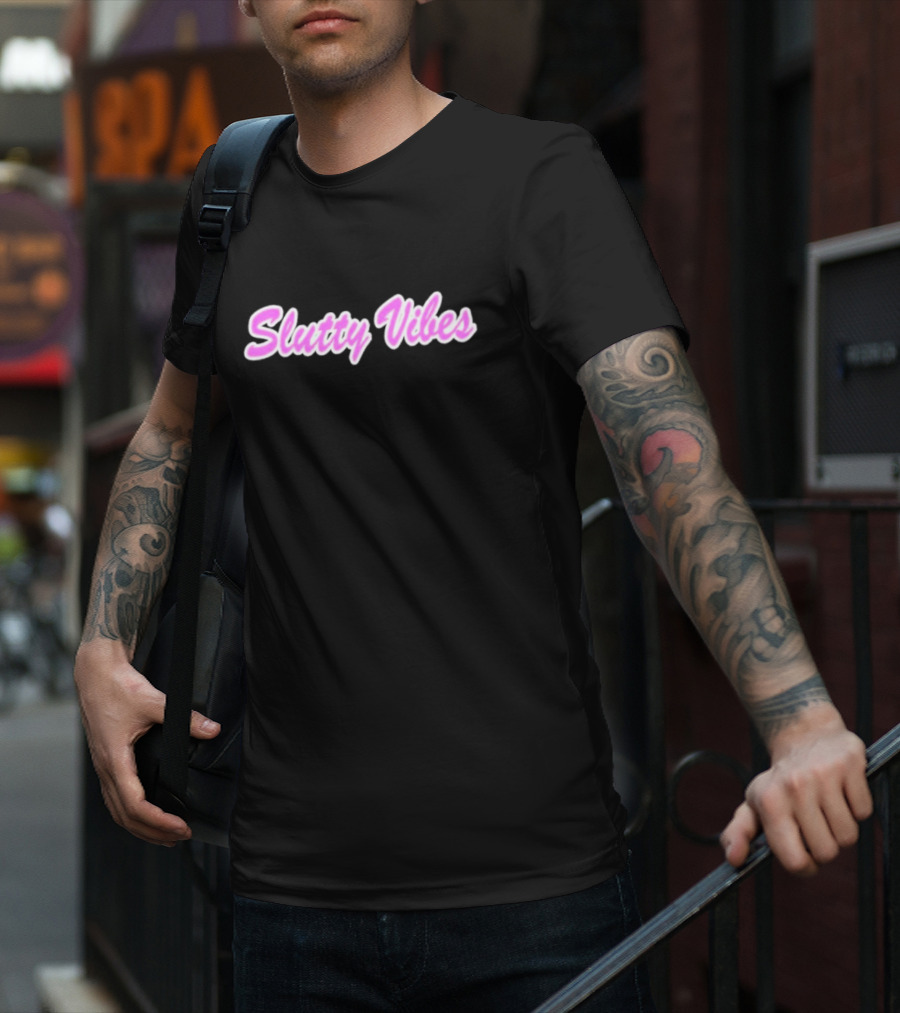 Slutty Vibes Retro Pink Aesthetic T-Shirt