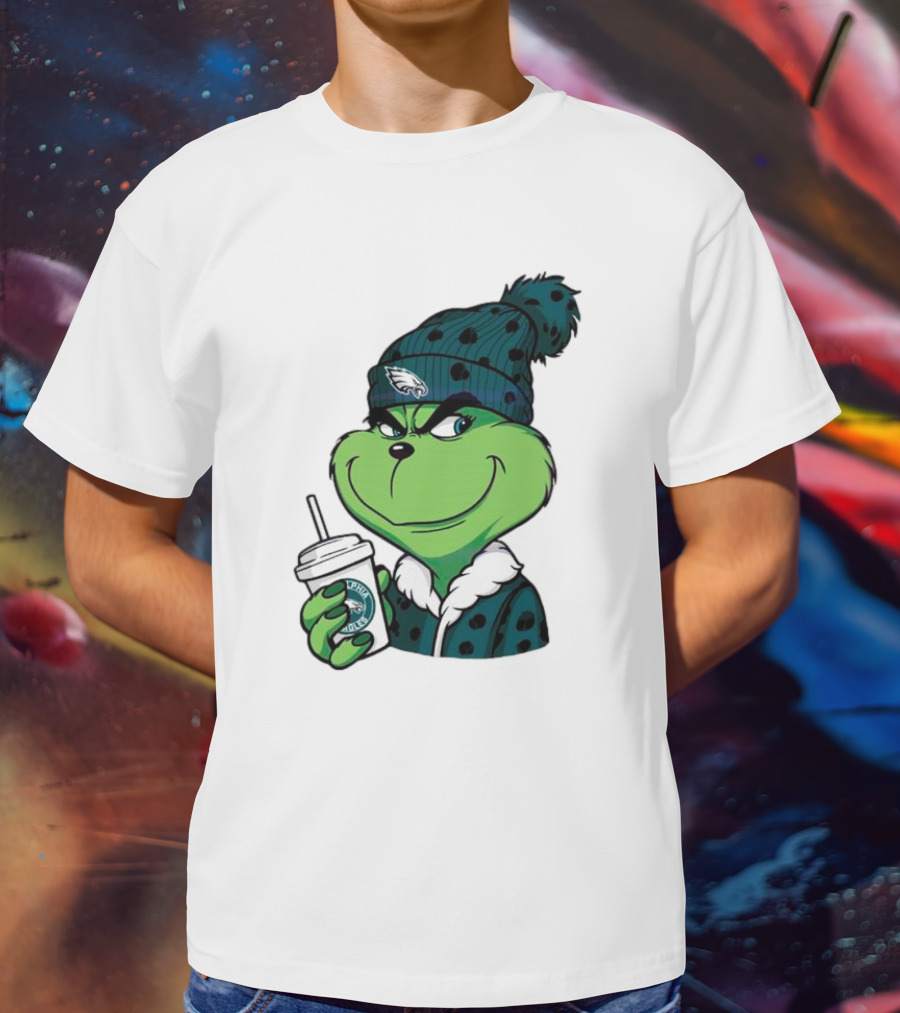 Grinch Holding Cup Wearing Philadelphia Eagles Beanie T-Shirt