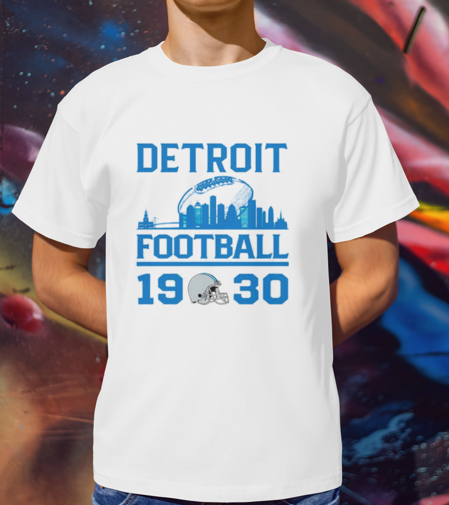Detroit Lions Football 1930 Skyline Helmet Motif T-Shirt