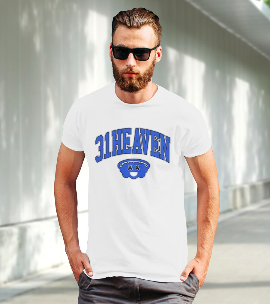 Young Mantis 31 Heaven Blue Smiling Cloud T-Shirt