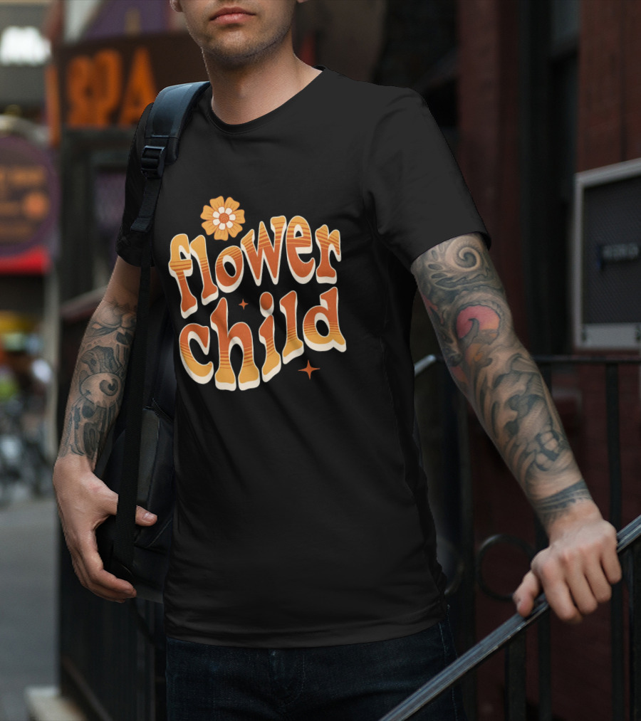 Flower Child Retro Vibe 70s T-Shirt
