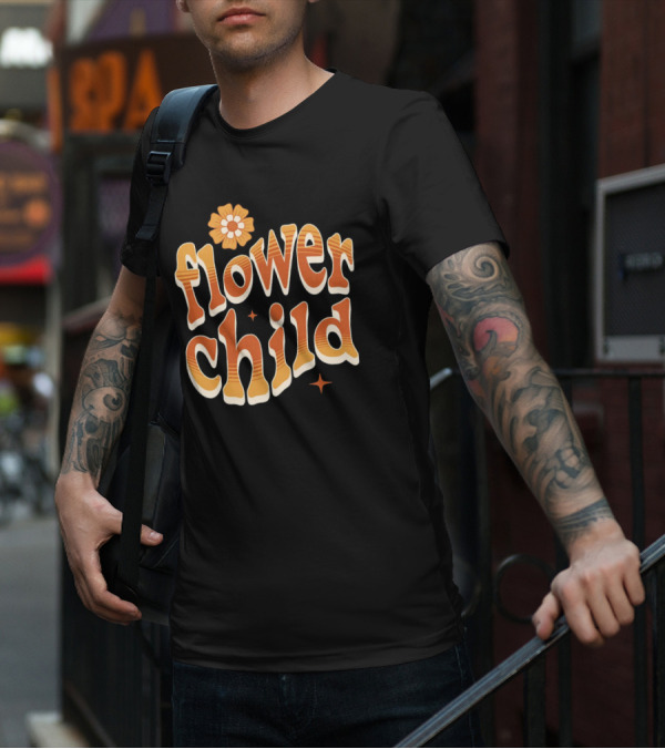 Flower Child Retro Vibe 70s T-Shirt