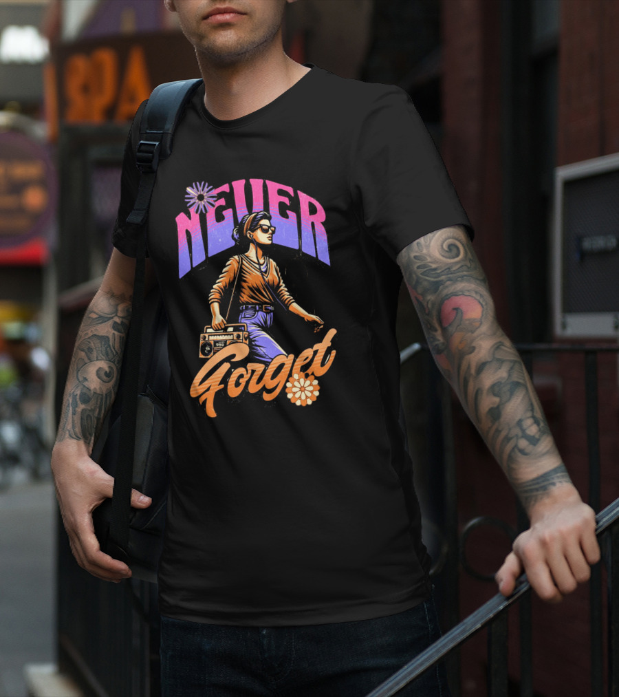 NEVER FORGET GROOVE GIRL 90s Vibes Retro Cassette Player T-Shirt