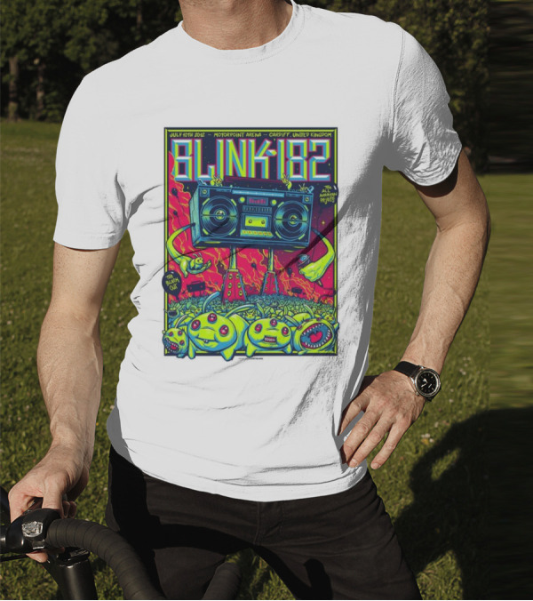 Blink-182 July 10th 2012 Motorpoint Arena Cardiff United Kingdom Boombox Alien Creature T-Shirt